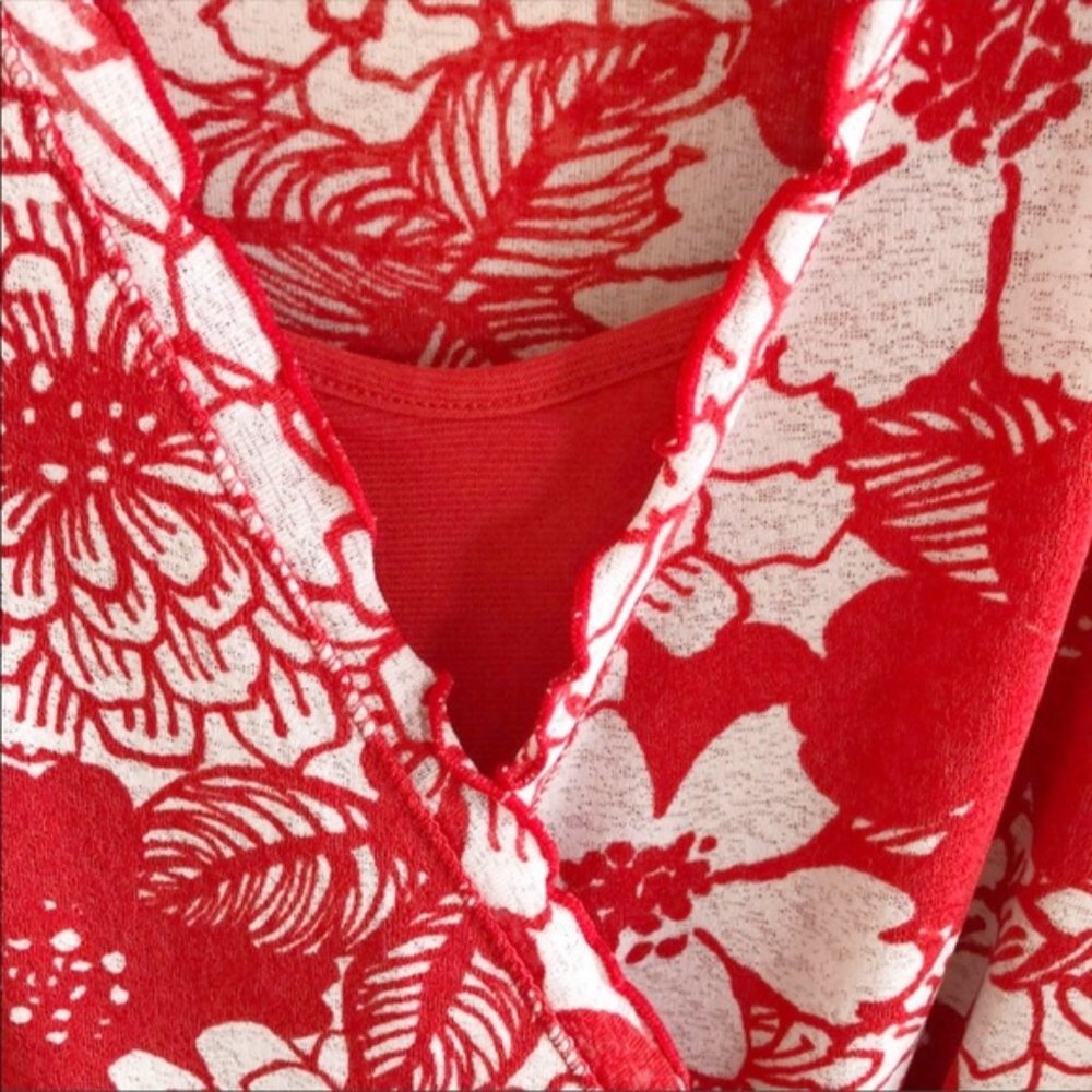 Nine West Red floral wrap dress SZ Small